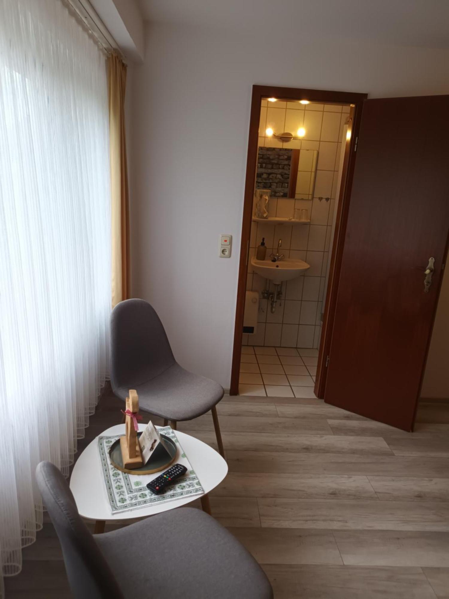 Gaestehaus A21 Kinheim المظهر الخارجي الصورة