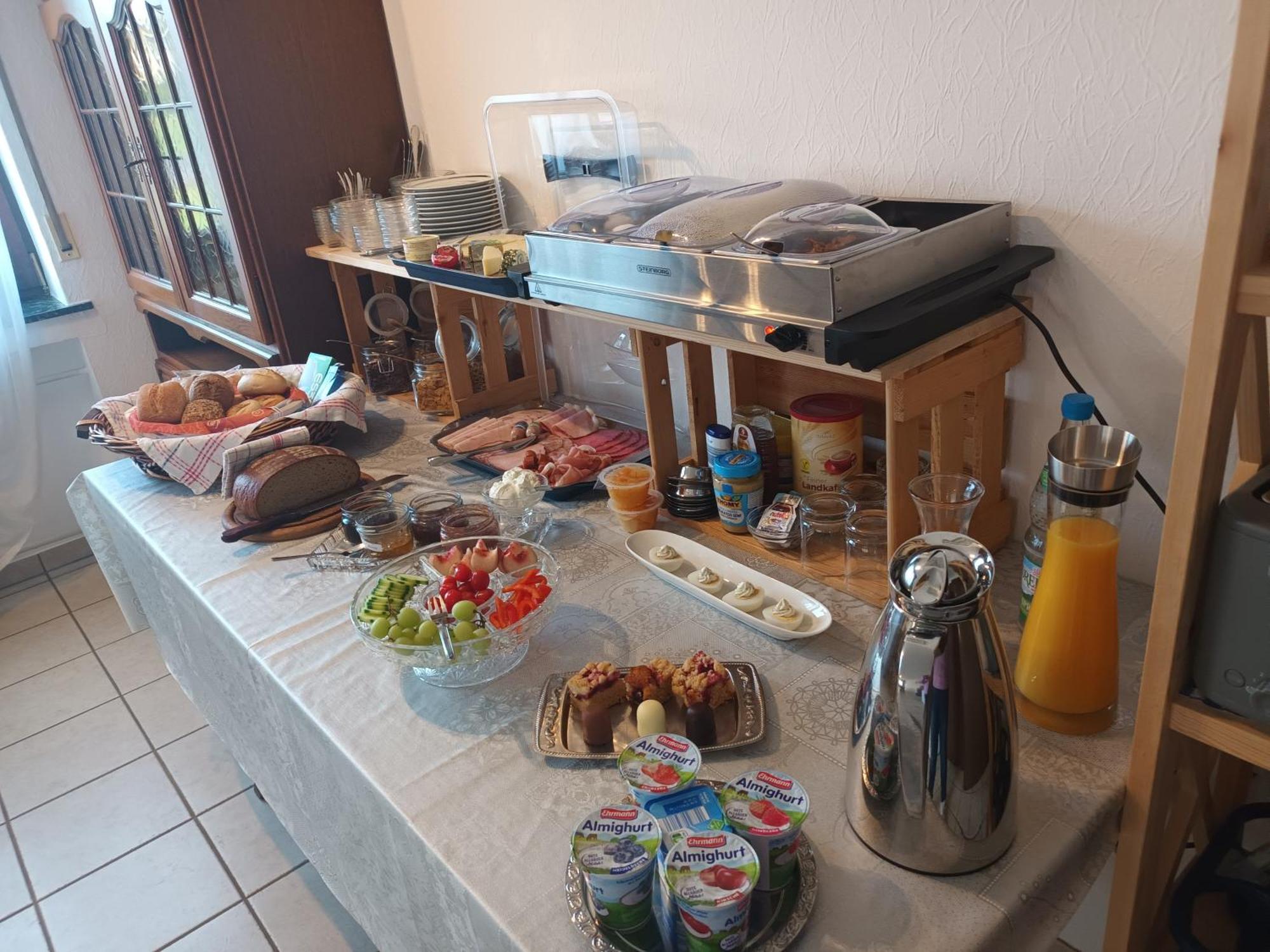 Gaestehaus A21 Kinheim المظهر الخارجي الصورة